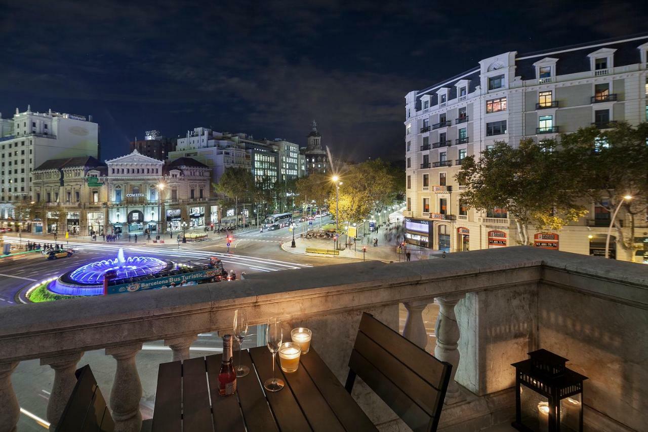 Uma Suites Passeig De Gracia 16 巴塞罗那 外观 照片