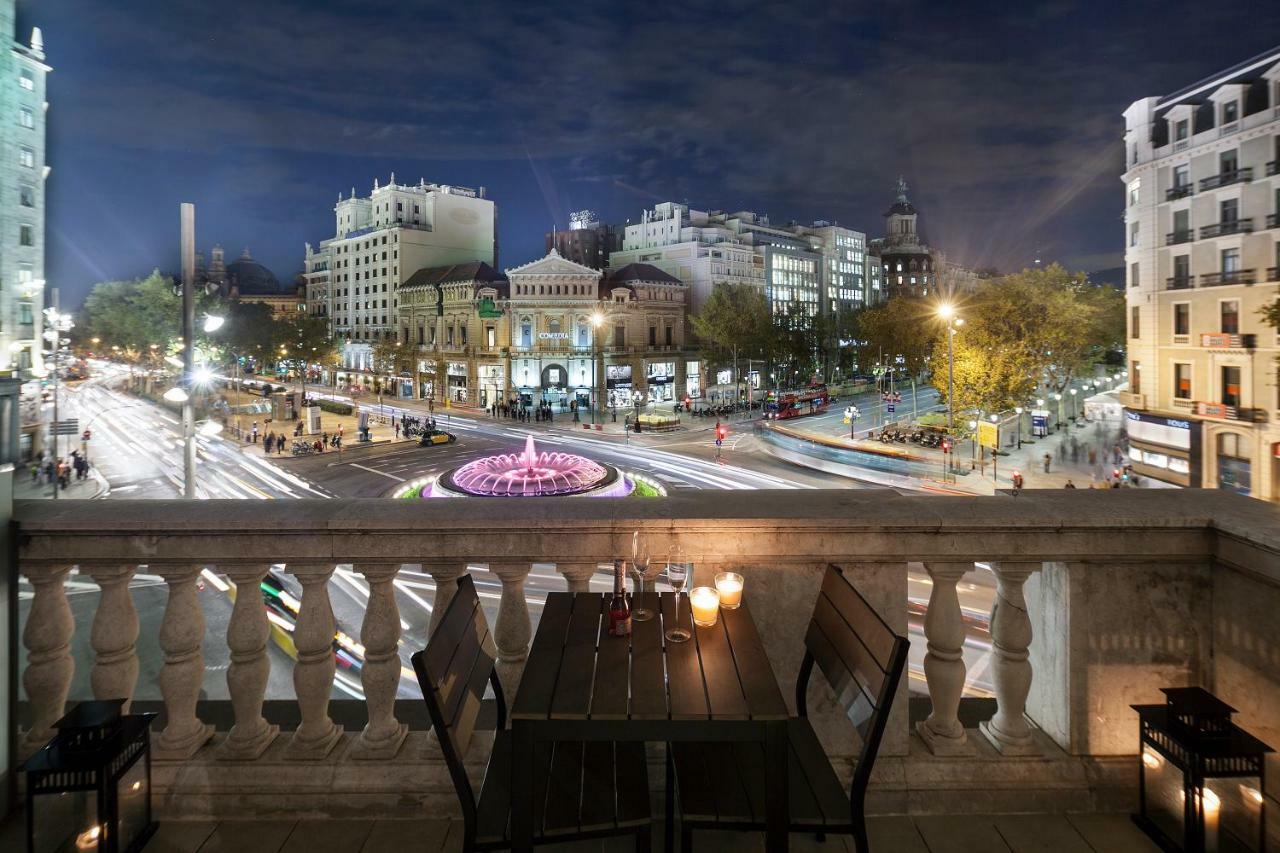 Uma Suites Passeig De Gracia 16 巴塞罗那 外观 照片