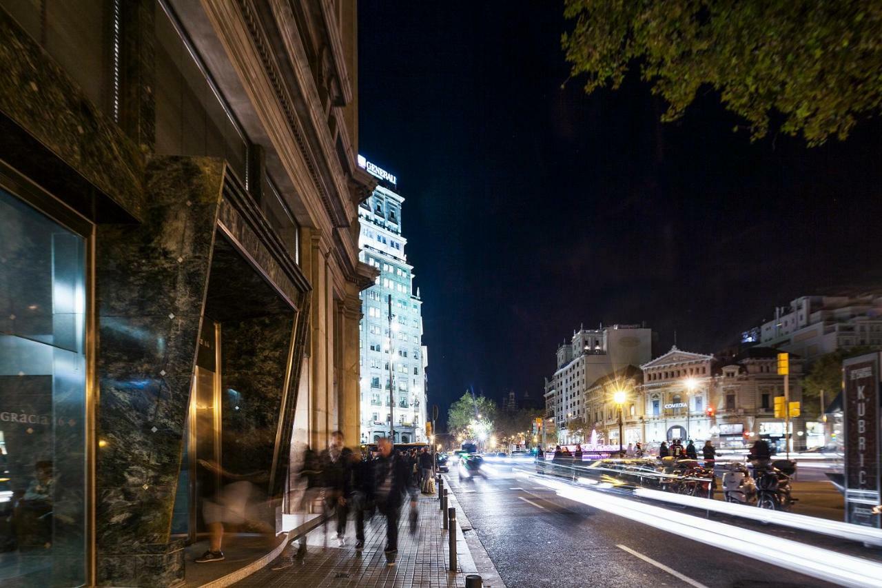 Uma Suites Passeig De Gracia 16 巴塞罗那 外观 照片