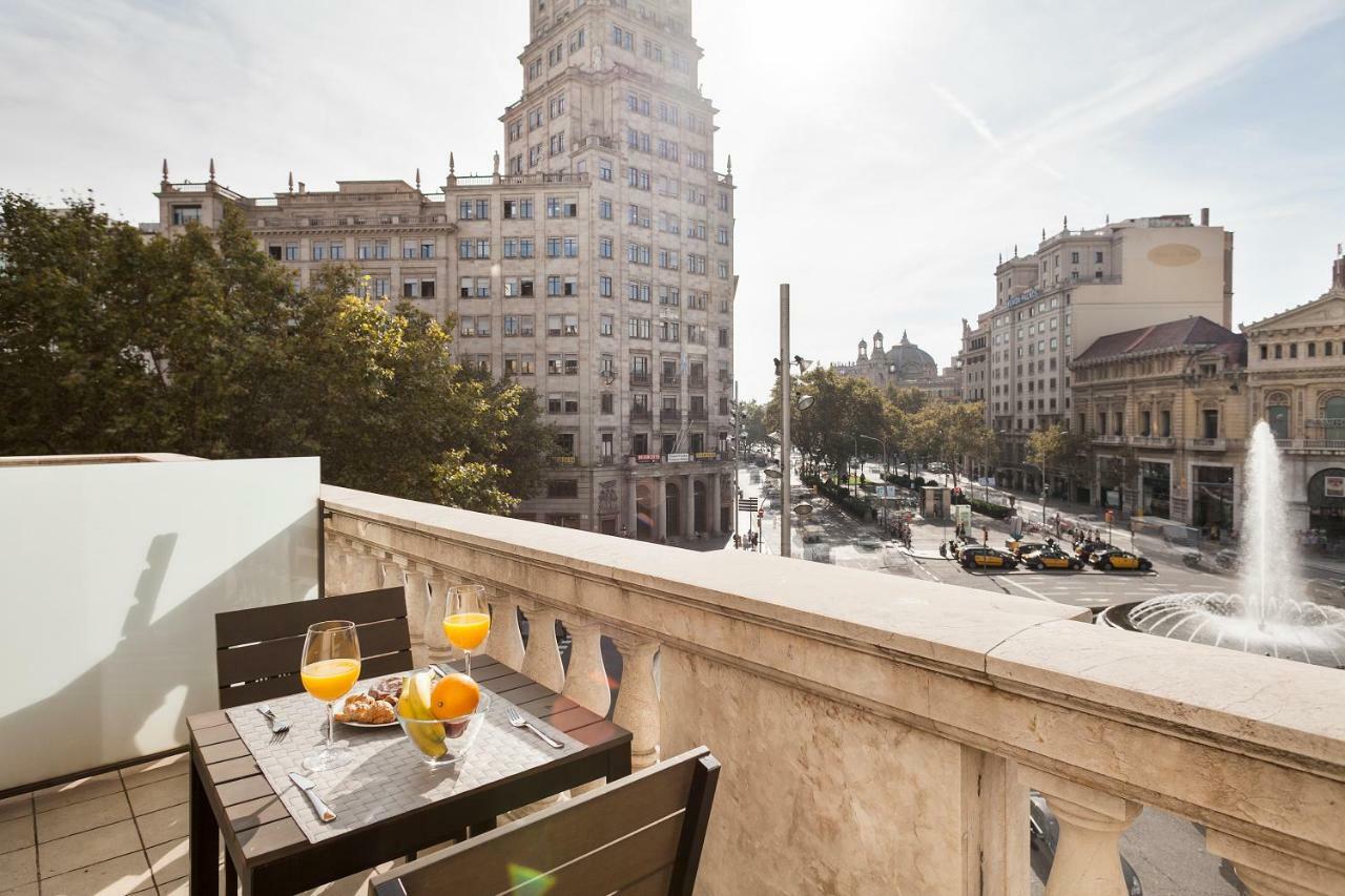 Uma Suites Passeig De Gracia 16 巴塞罗那 外观 照片