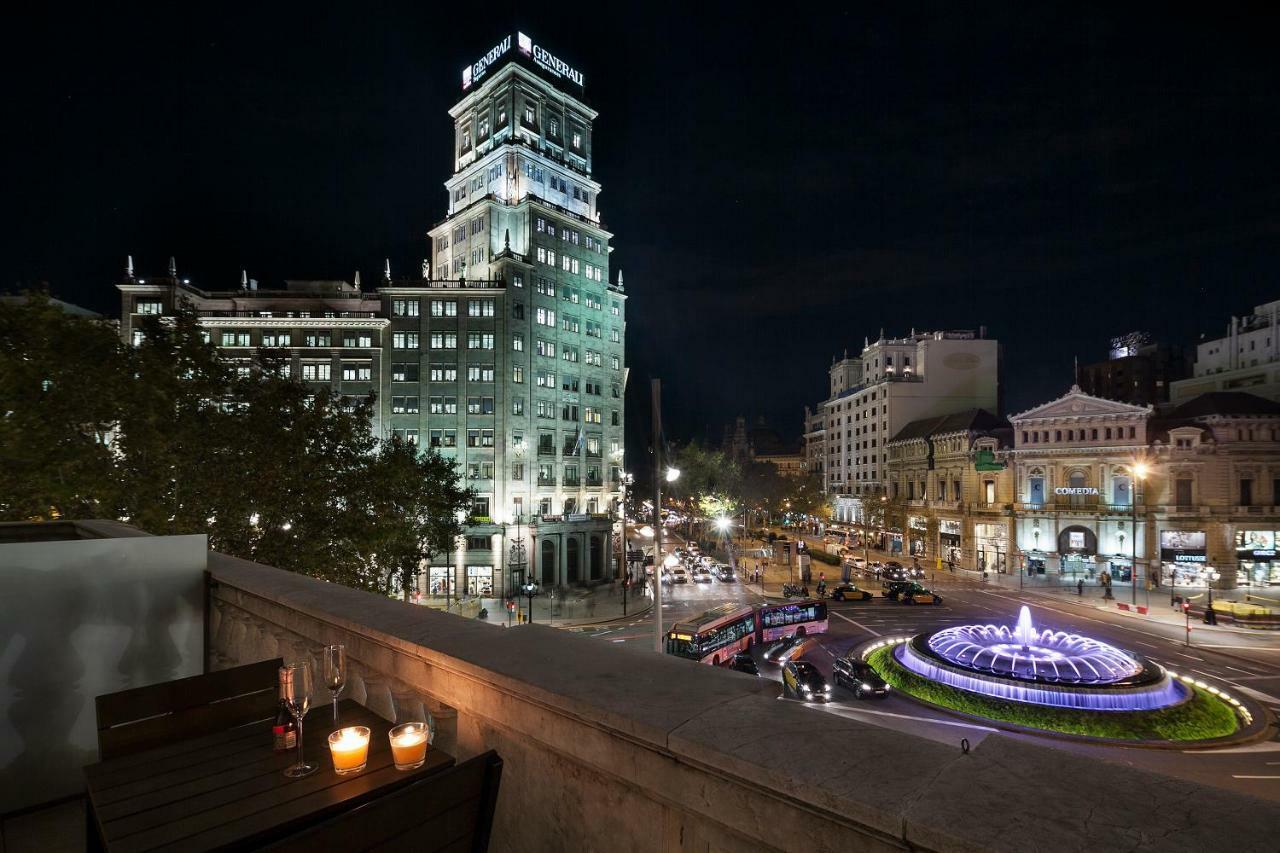 Uma Suites Passeig De Gracia 16 巴塞罗那 外观 照片