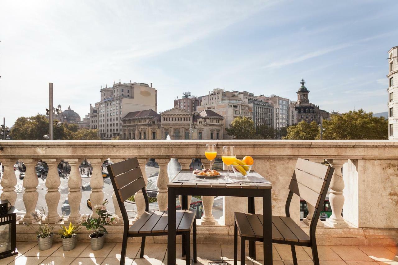Uma Suites Passeig De Gracia 16 巴塞罗那 外观 照片